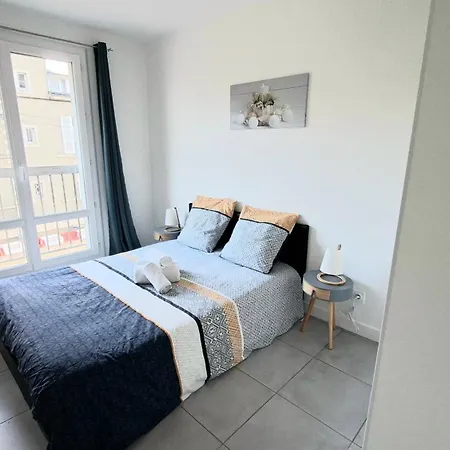 Duplex Cosy Avec Place De Parking Privee * לה מאנש