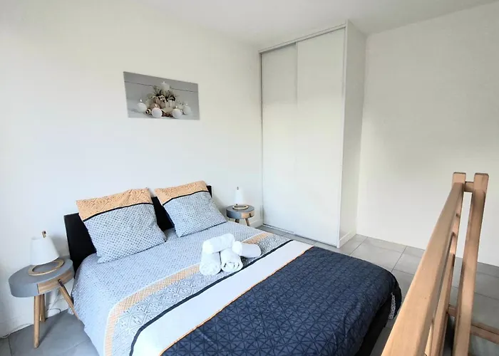 Duplex Cosy Avec Place De Parking Privee Apartamento *