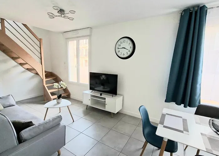 Duplex Cosy Avec Place De Parking Privee